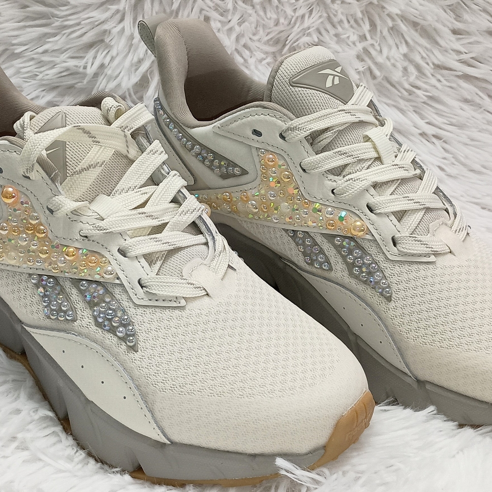 Reebok Women's Beige Sneakers with Sparkling Accents